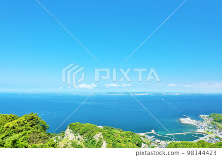 千葉縣藍天碧海房總半島（從野木切山眺望） 98144423