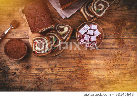 Flat lay of swirl brioche Flat lay of swirl brioche 98145648