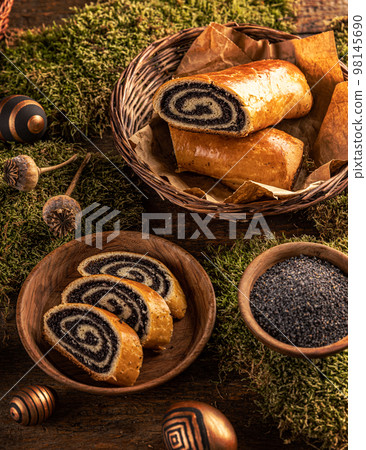 Sliced homemade poppy seed loaf 98145690
