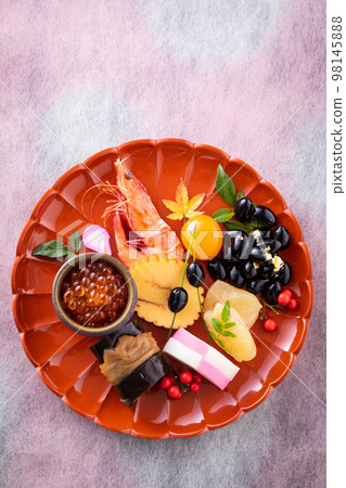 除夕，新年食品，元旦，元旦，季節，美食，食品，新年食品，黑豆，鯡魚子，鮭魚子，蝦，伊達卷， 98145888