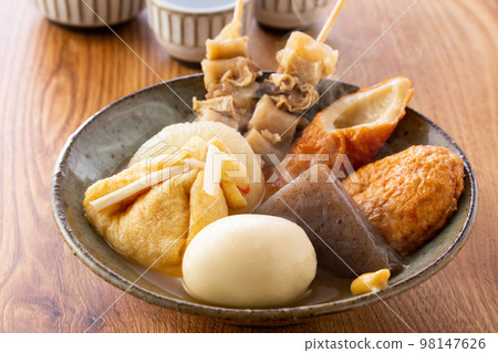 Warm oden and Japanese sake 98147626