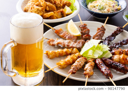 Izakaya Yakitori Platter and Beer 98147790