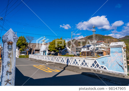 A view of the Nakase House from Tokiwa Ohashi Bridge A view of the Nakase House from Tokiwa Ohashi Bridge 98147905