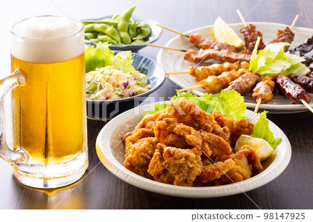 Izakaya Draft Beer and Food 98147925