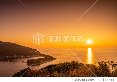 戶田港的夕陽 98148833