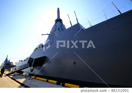 以未來感的外觀守護日本的海空……多功能驅逐艦FMM最上號 以未來感的外觀守護日本的海空……多功能驅逐艦FMM最上號 98151091