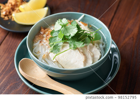Chicken Four 98152795