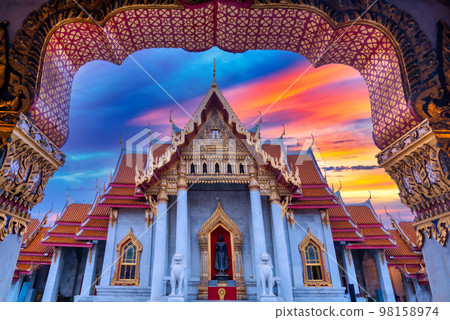 The Marble Temple, Wat Benchamabopitr Dusitvanaram at sunrise in Bangkok, Thailand. 98158974
