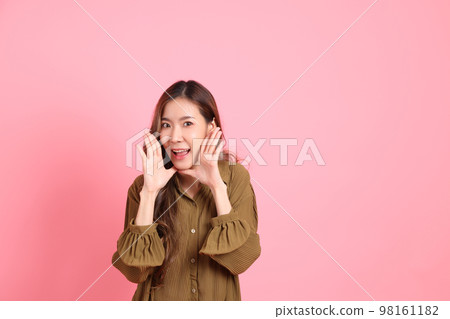 Cute Asian Woman Cute Asian Woman 98161182