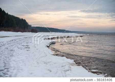 View to Baltic sea in winter in Saulkrasti in Latvia View to Baltic sea in winter in Saulkrasti in Latvia 98165406