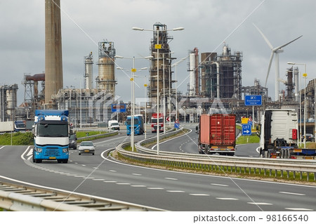 Busy Industrial Area 98166540