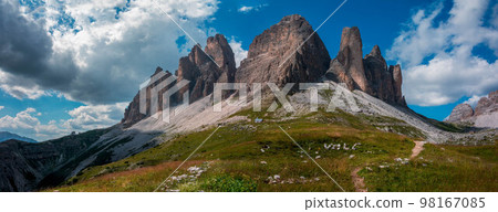 Panaoramic view on the Drei Zinnen in Italy Panaoramic view on the Drei Zinnen in Italy 98167085
