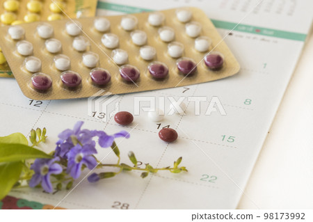 birth control pills of lifestyle woman protect with calendar  98173992