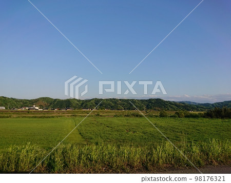 圓山川沿岸風景 2021 年 5 月 (4) 圓山川沿岸風景 2021 年 5 月 (4) 98176321