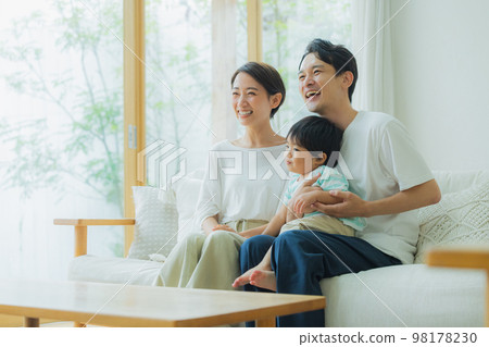 家庭的客廳 98178230