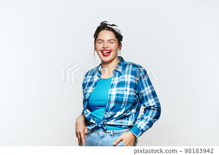 Funny Woman Showing Tongue. Charming Plus Size Girl Making Grimace 98183942