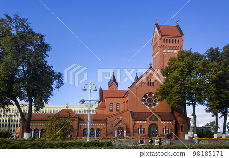 Panoramic view of the famous Catholic Church of St. Simon and Helena, the Red Church 98185171