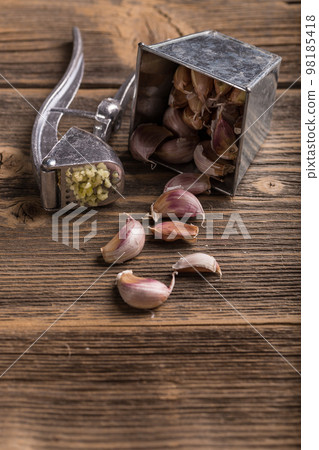 Garlic press Garlic press 98185418