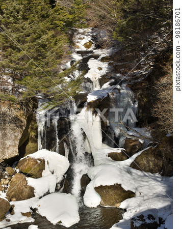 龍頭瀑布 冬天 98186701
