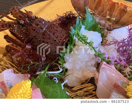 Spiny lobster sashimi Spiny lobster sashimi 98187523