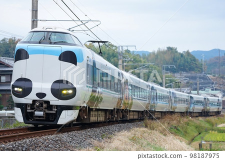 富田町紀之國線287-1000系列“熊貓黑潮微笑冒險列車” 富田町紀之國線287-1000系列“熊貓黑潮微笑冒險列車” 98187975