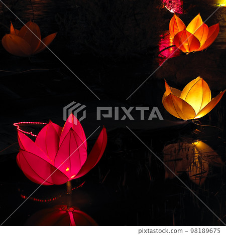 Lantern Lantern 98189675