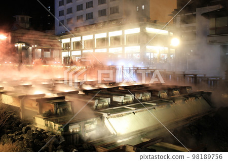 Kusatsu Onsen at night 98189756