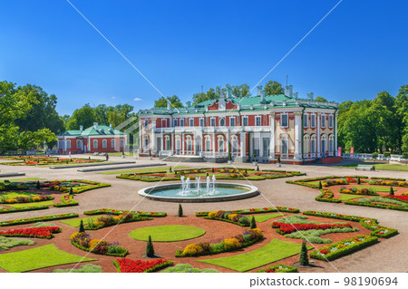 Kadriorg Palace, Tallinn, Estonia Kadriorg Palace, Tallinn, Estonia 98190694
