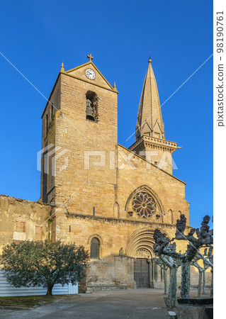 San Pedro church, Olite, Spain 98190761