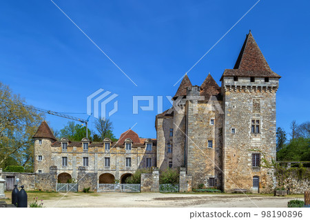 Chateau de la Marthonie, France Chateau de la Marthonie, France 98190896