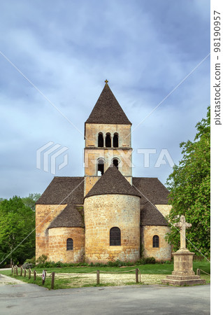 Romanesque church, Saint-Leon-sur-Vezere, France 98190957