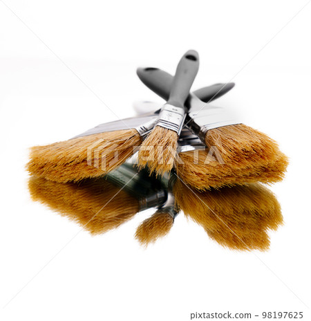 Brushes for coloring, for painting works on a mirror surface Brushes for coloring, for painting works on a mirror surface 98197625