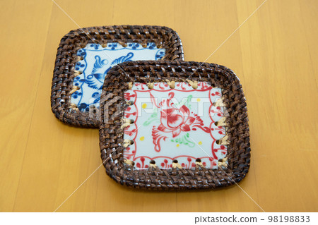 Bachchan-yaki coaster 98198833