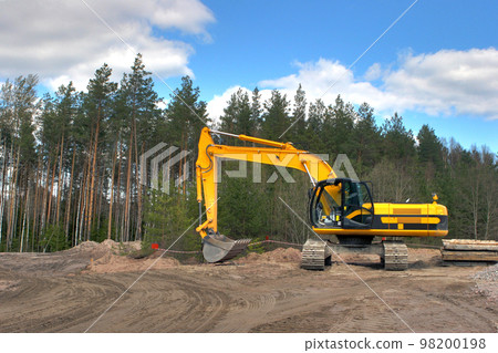 Excavator Excavator 98200198