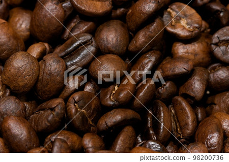fried coffee beans background 98200736