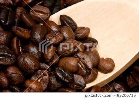 fried coffee beans background fried coffee beans background 98200739