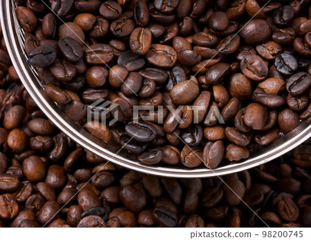 fried coffee beans background 98200745