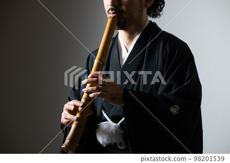 Bearded man's Japanese musical instrument series Shakuhachi Bearded man's Japanese musical instrument series Shakuhachi 98201539
