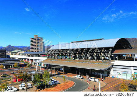 [Kochi Prefecture] JR Kochi Station in fine weather 98203687
