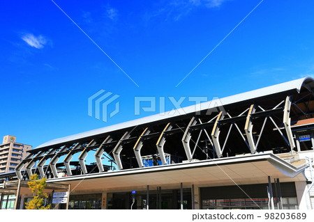 [Kochi Prefecture] JR Kochi Station in fine weather 98203689