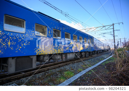 To SL Ginga Last Run From Tohoku Main Line Yahaba Station to Hanamaki Station, run without a head mark To SL Ginga Last Run From Tohoku Main Line Yahaba Station to Hanamaki Station, run without a head mark 98204321