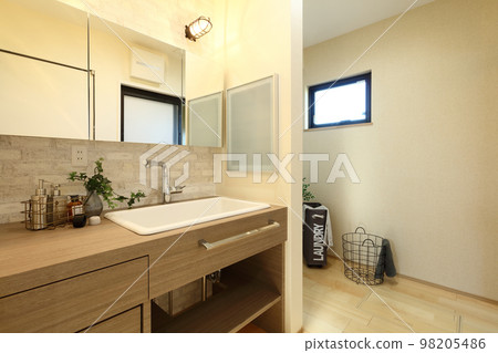 設計師之家時尚的洗手間更衣室 98205486