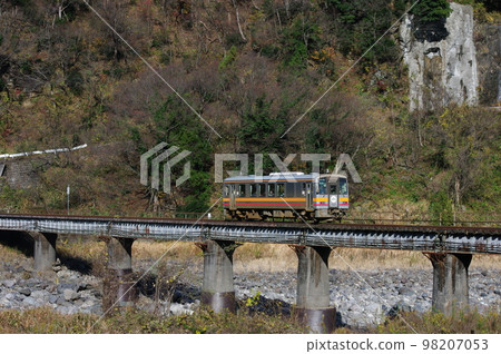 大糸線 木波120 姬川鐵道橋 大糸線 木波120 姬川鐵道橋 98207053