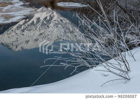 Kamikochi在冬天 98208087