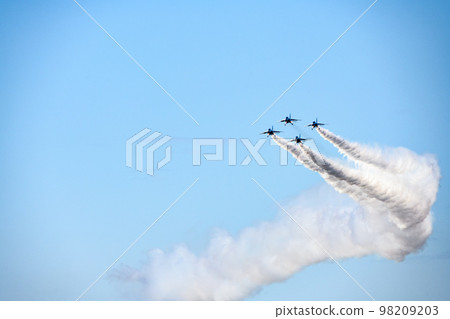 2022百里基地航空節藍色脈衝特技飛行 2022百里基地航空節藍色脈衝特技飛行 98209203
