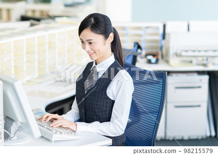 Office business woman 98215579