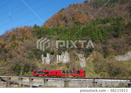 Commemorating the 65th anniversary of the opening of the entire Oito Line Resort Setsugetsuka Kotaki Railway Bridge Commemorating the 65th anniversary of the opening of the entire Oito Line Resort Setsugetsuka Kotaki Railway Bridge 98215915