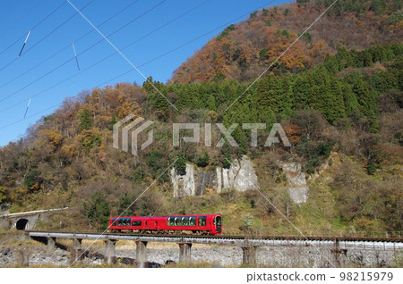 Commemorating the 65th anniversary of the opening of the entire Oito Line Resort Setsugetsuka Kotaki Railway Bridge Commemorating the 65th anniversary of the opening of the entire Oito Line Resort Setsugetsuka Kotaki Railway Bridge 98215979