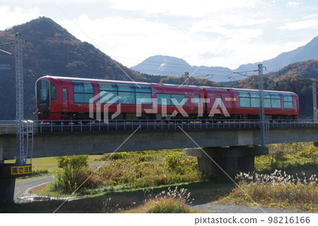 Echigo Tokimeki Railway Resort Setsugekka Himekawa Railway Bridge and Mt. Kurohime Echigo Tokimeki Railway Resort Setsugekka Himekawa Railway Bridge and Mt. Kurohime 98216166