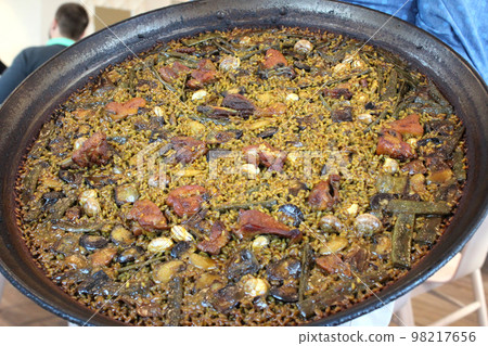 Paerua of Valencia 98217656